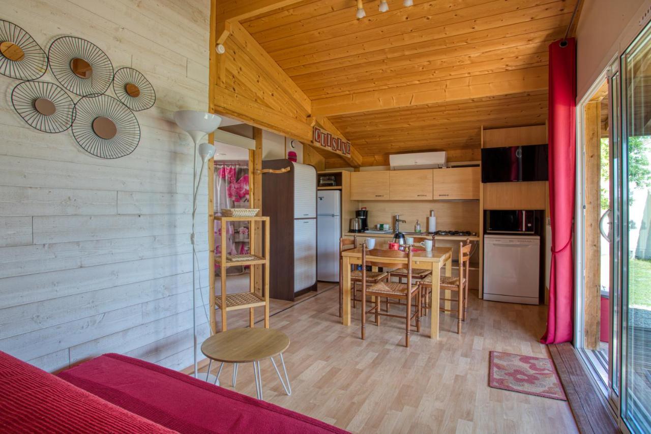 Village De Gites La Truffiere Orliaguet Екстер'єр фото